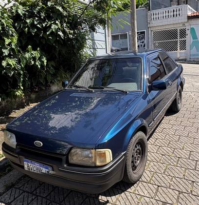 FORD ESCORT 1.6 GL 8V ÁLCOOL 2P MANUAL FORD ESCORT 1.6 GL 8V ÁLCOOL 2P MANUAL